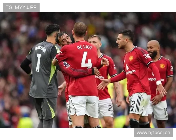 曼联危机：球队战术混乱与球员矛盾加剧，豪门地位岌岌可危！